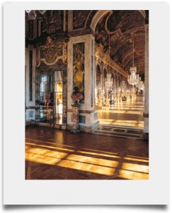 Hall_of_Mirrors_Versailles